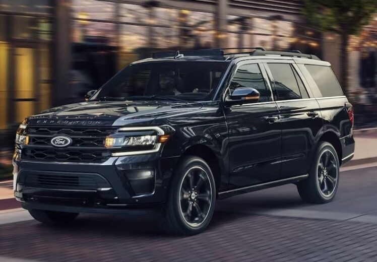 2024-Ford-Expedition-Max-Stealth-Pro-Max-Driving-Black (1)